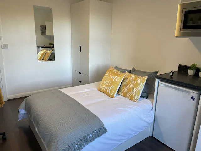 Classic Non Ensuite room image 3