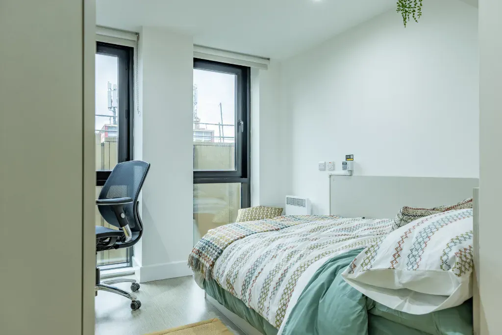 Classic En-suite Plus