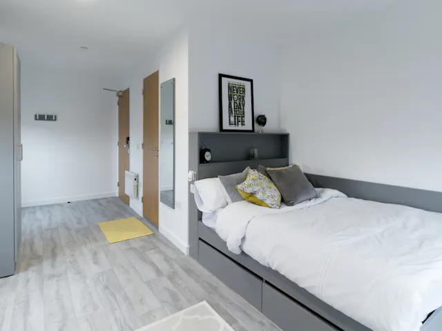 Classic Plus En Suite room image 1