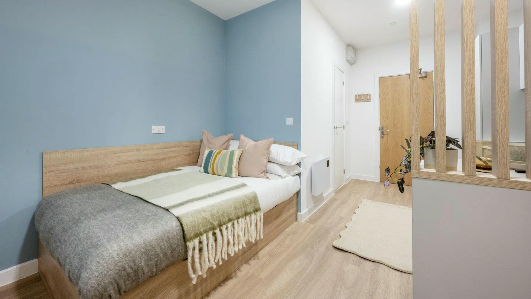 st-gabriels-manchester-Classic Plus Studio