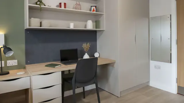 Classic Plus Studio room image 2