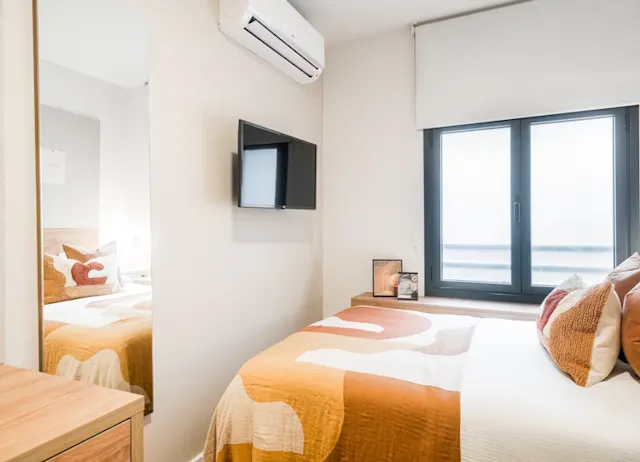 Classic Room (2-Bed) room image 1