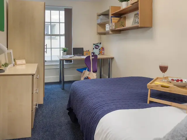 Classic Room room image 2