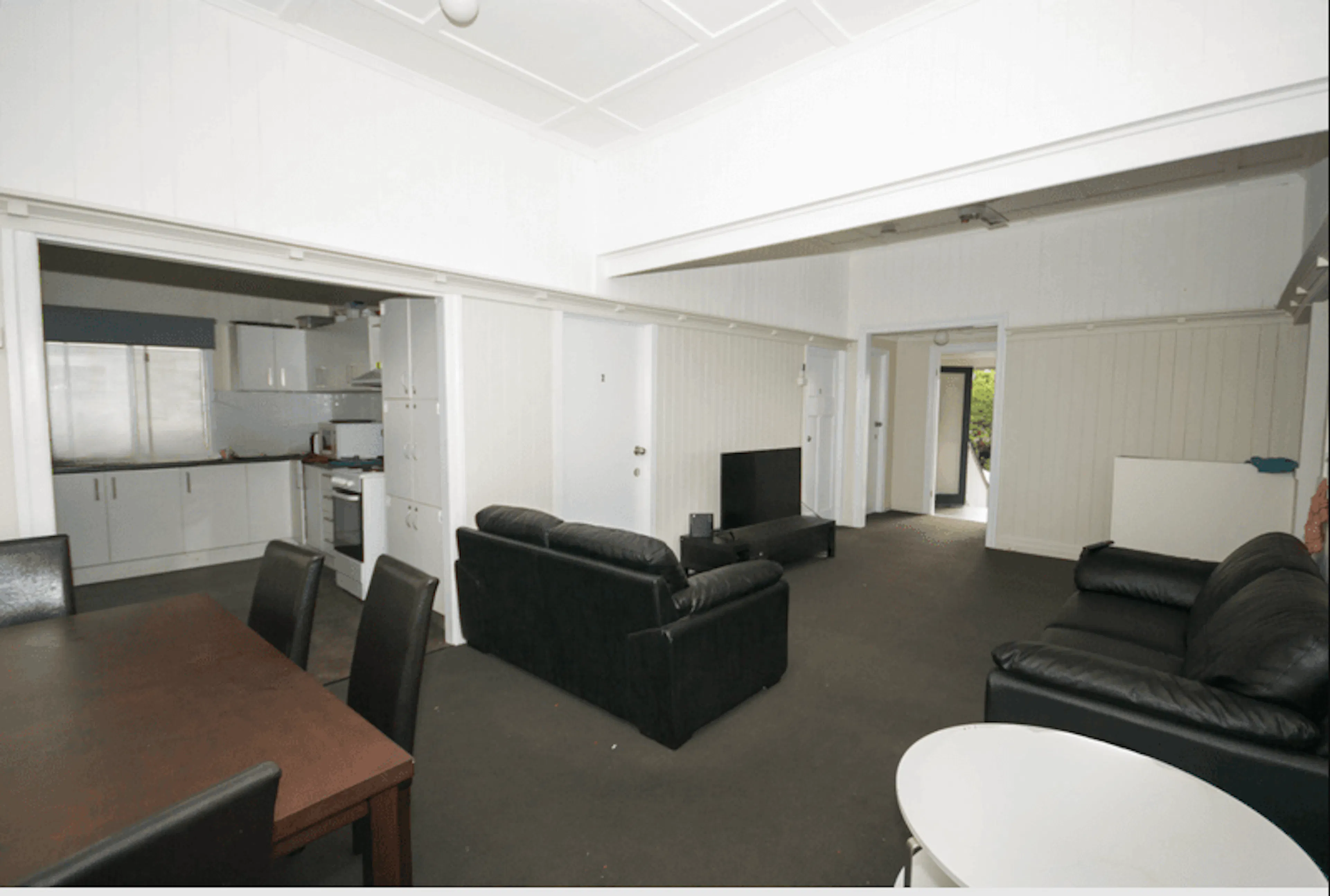 Classic Single Room KITCHEN 3
