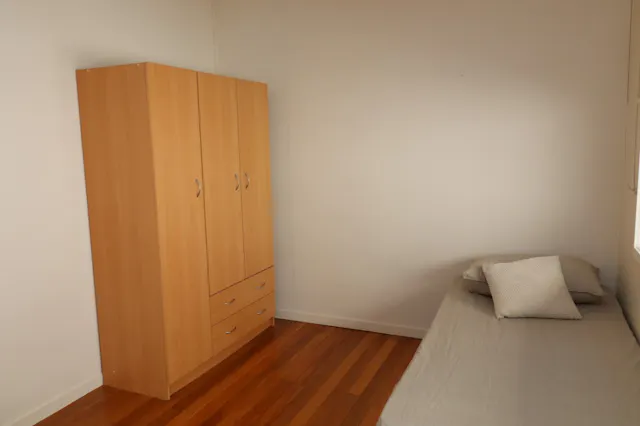 Classic Single Room room image 2