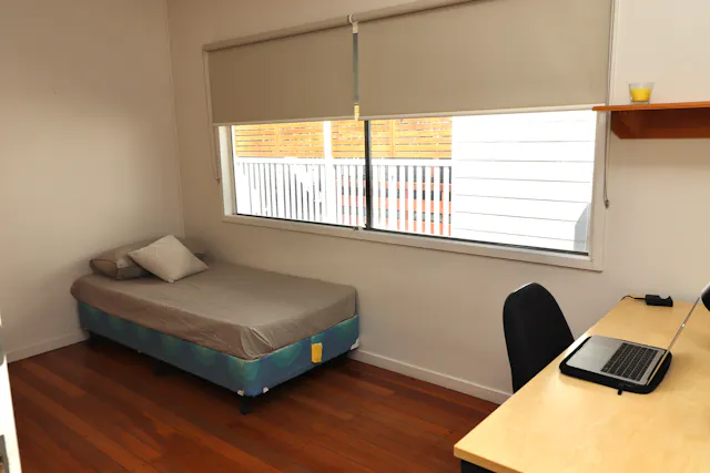 Classic Single Room room image 1