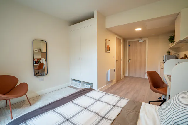 Classic Studio – Second Floor room image 2