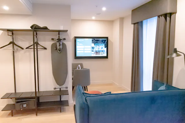 Grand Studio Apartment + Terrace room image 2