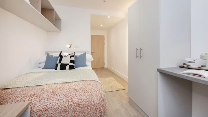 glasgow-citi-view-glasgow-Classic Studio-1