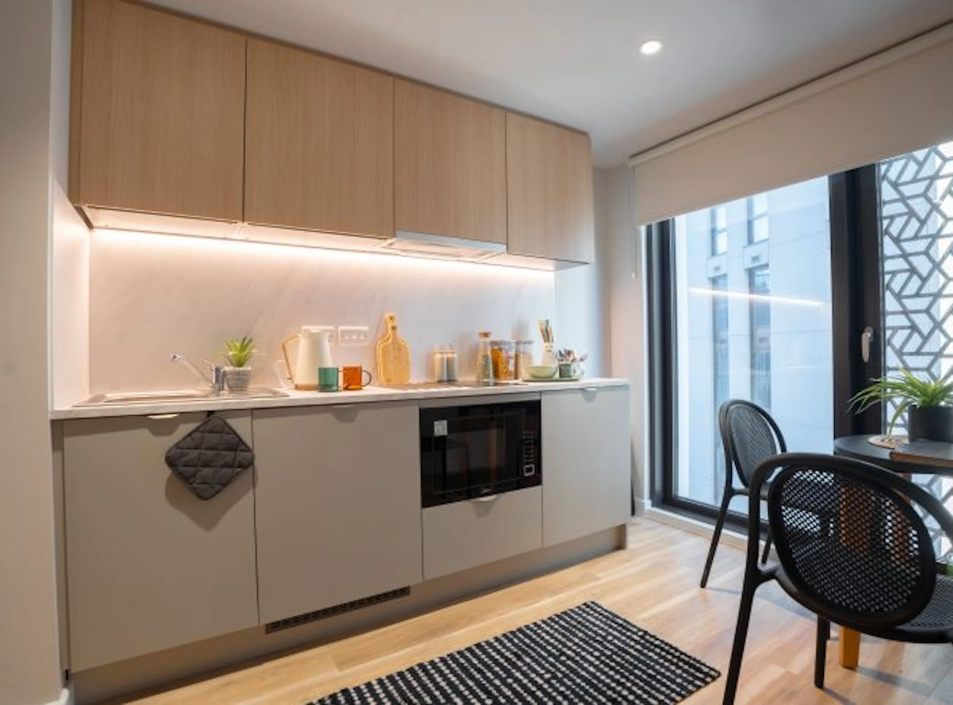 Classic Studio Lower Tower KITCHEN 2