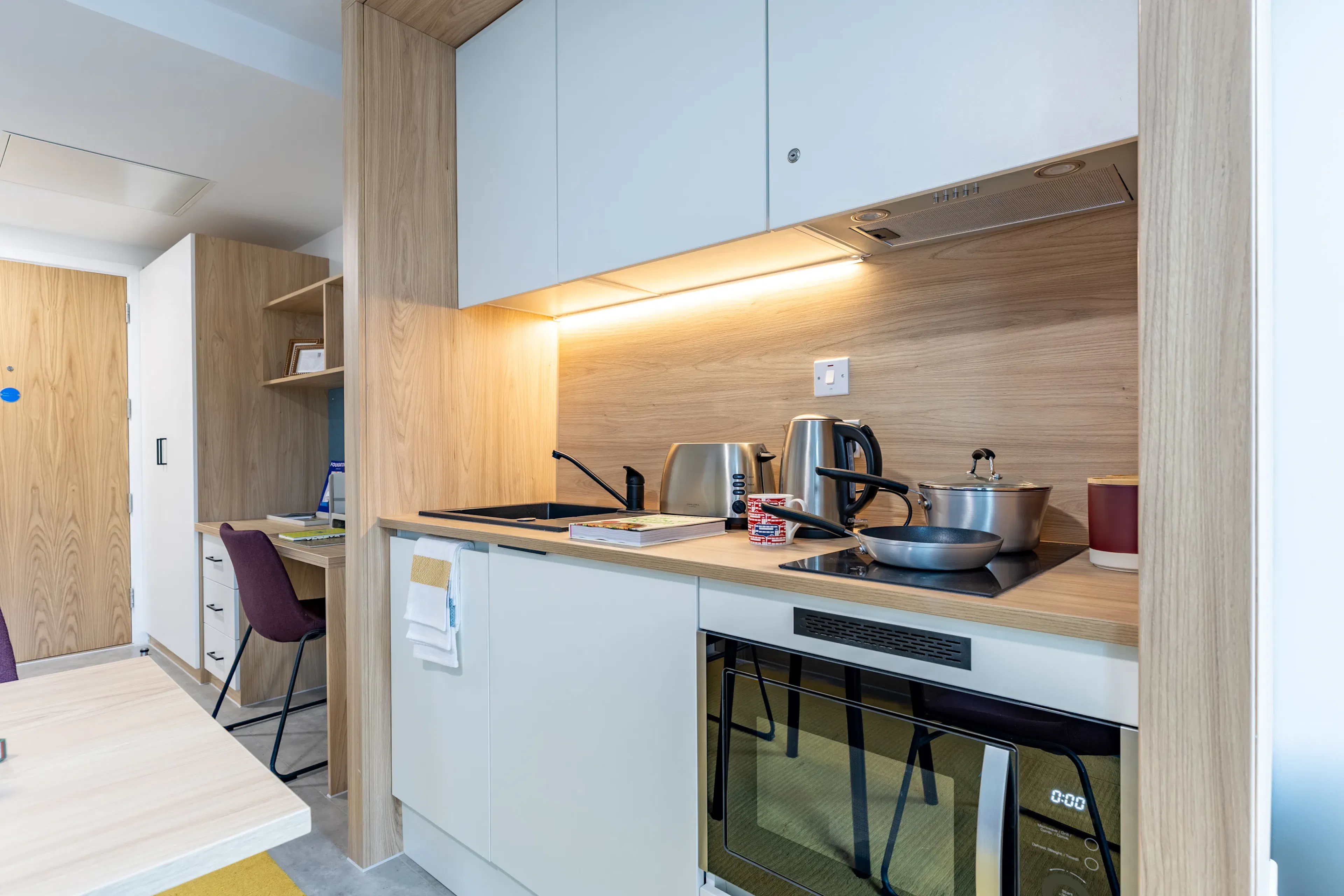 Classic Studio KITCHEN 1