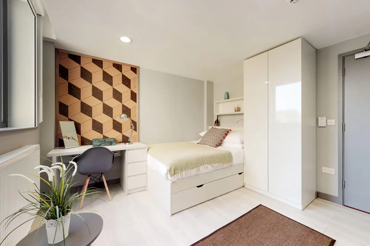 Platinum Studio ROOM