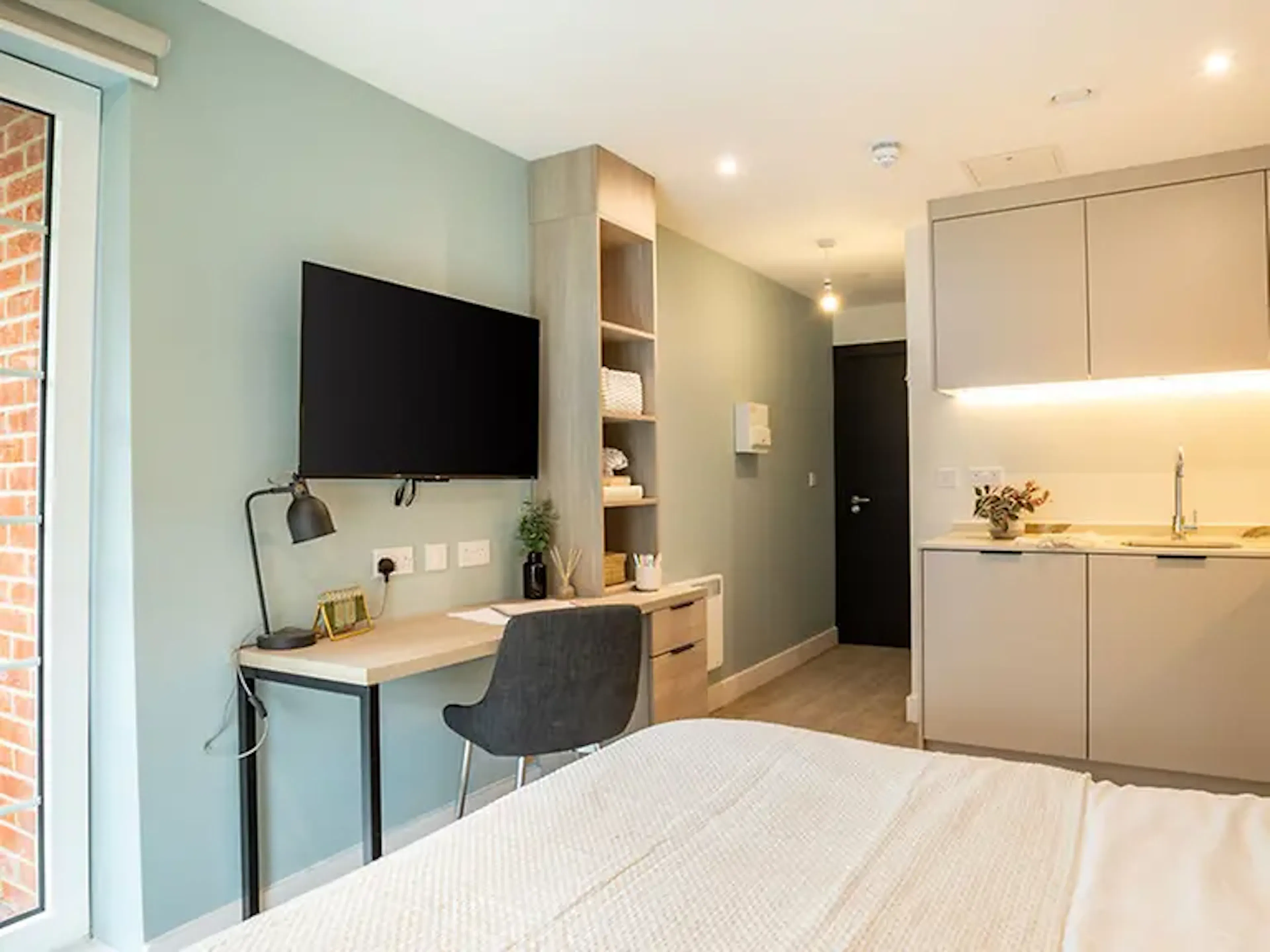 Classic Studio ROOM 1