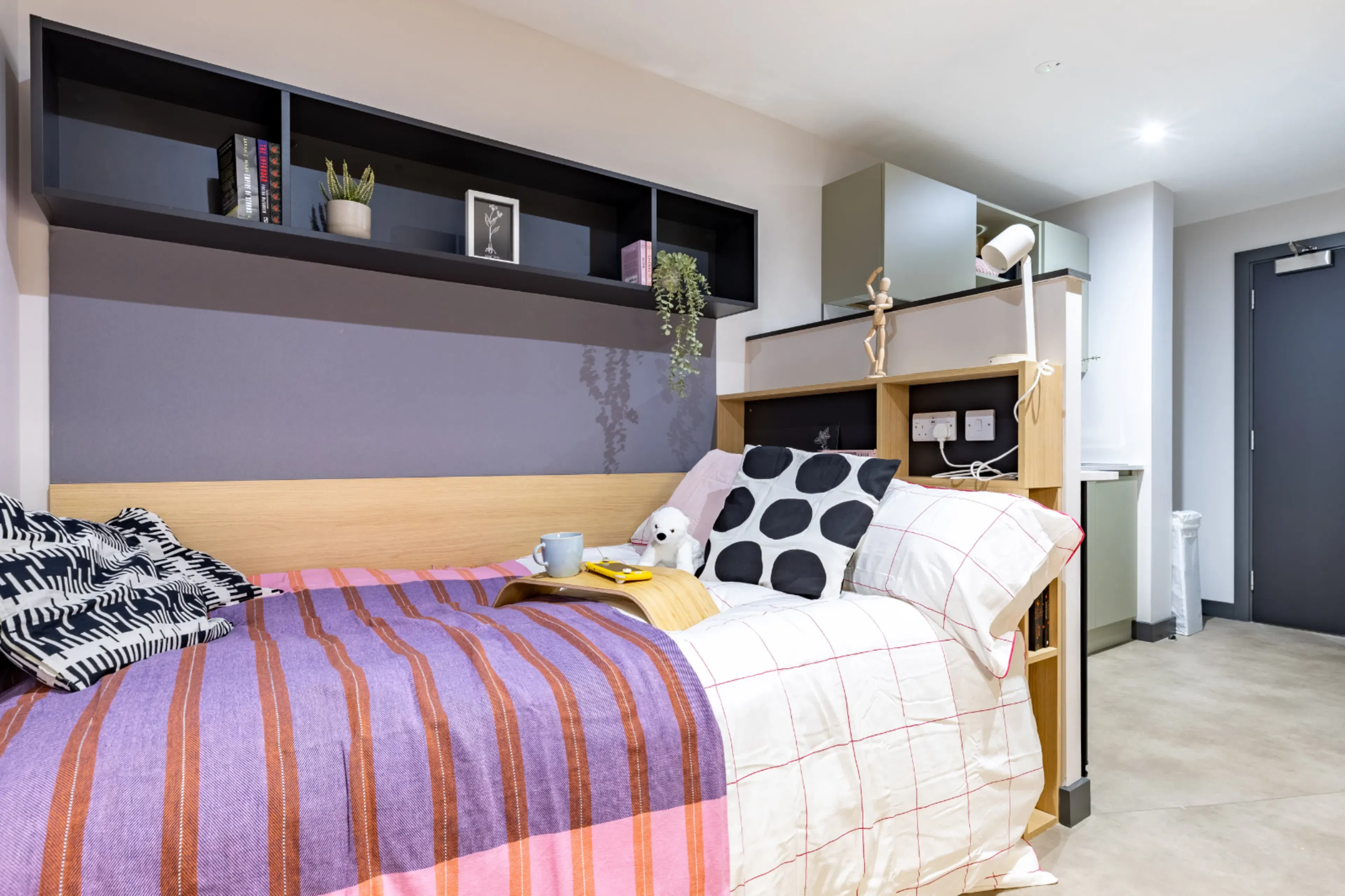 Platinum Studio ROOM 4