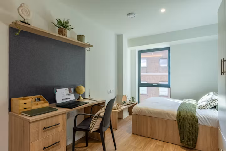 straits-aire-leeds-Classic Studio-1
