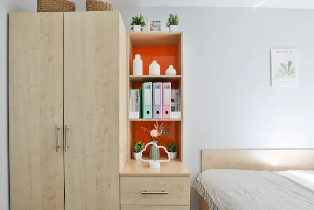 Classic 3 Bed Apartment room image 3