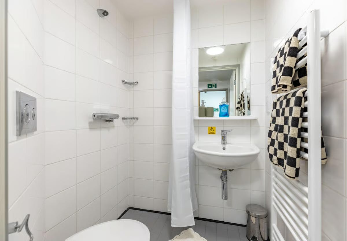 Classic Townhouse Room