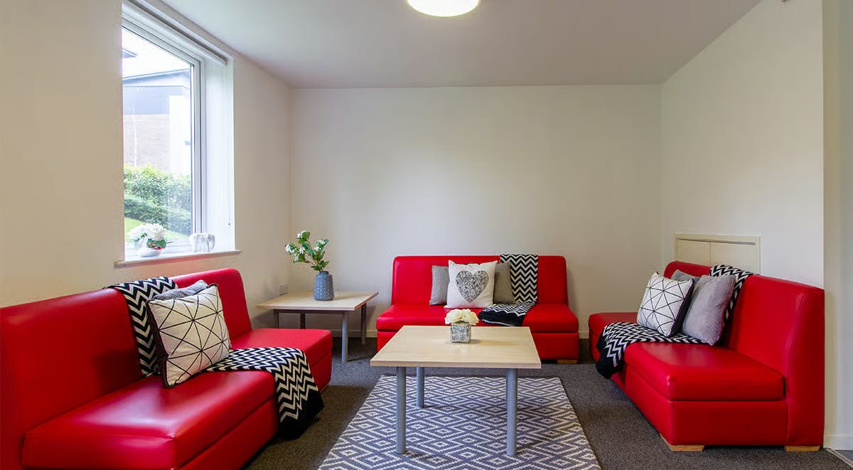 Classic Townhouse Room