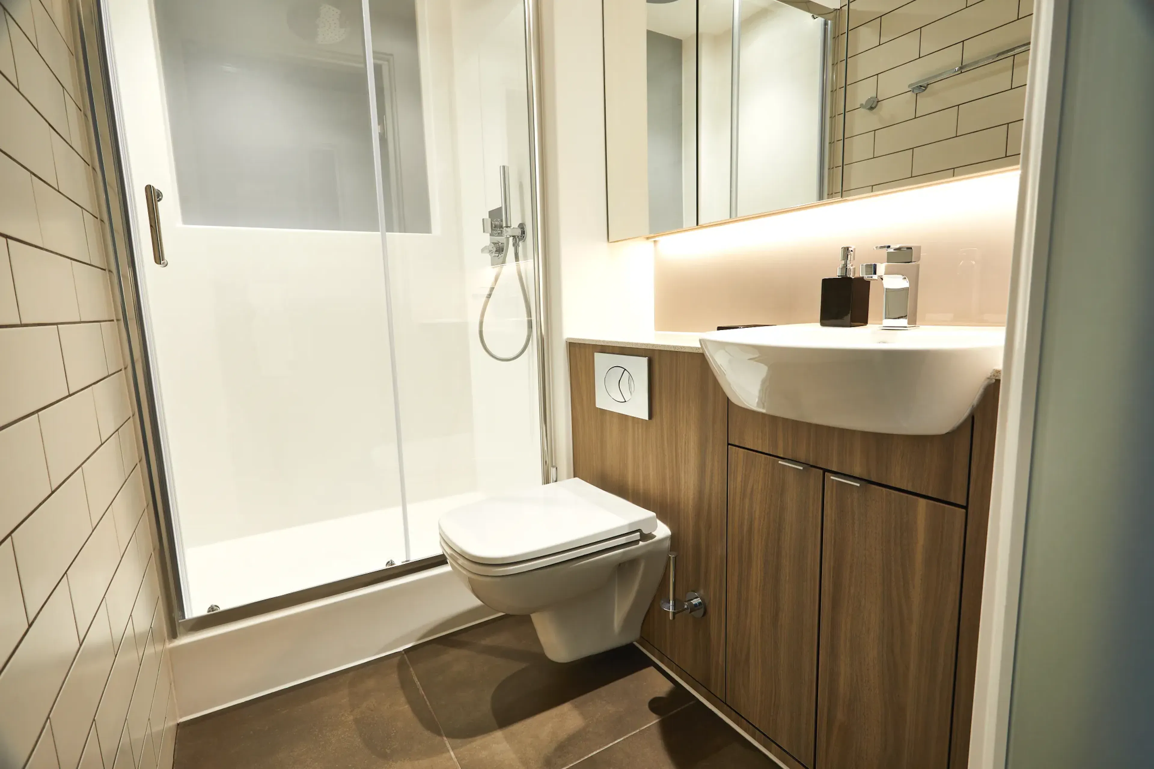 Classic BATHROOM 2