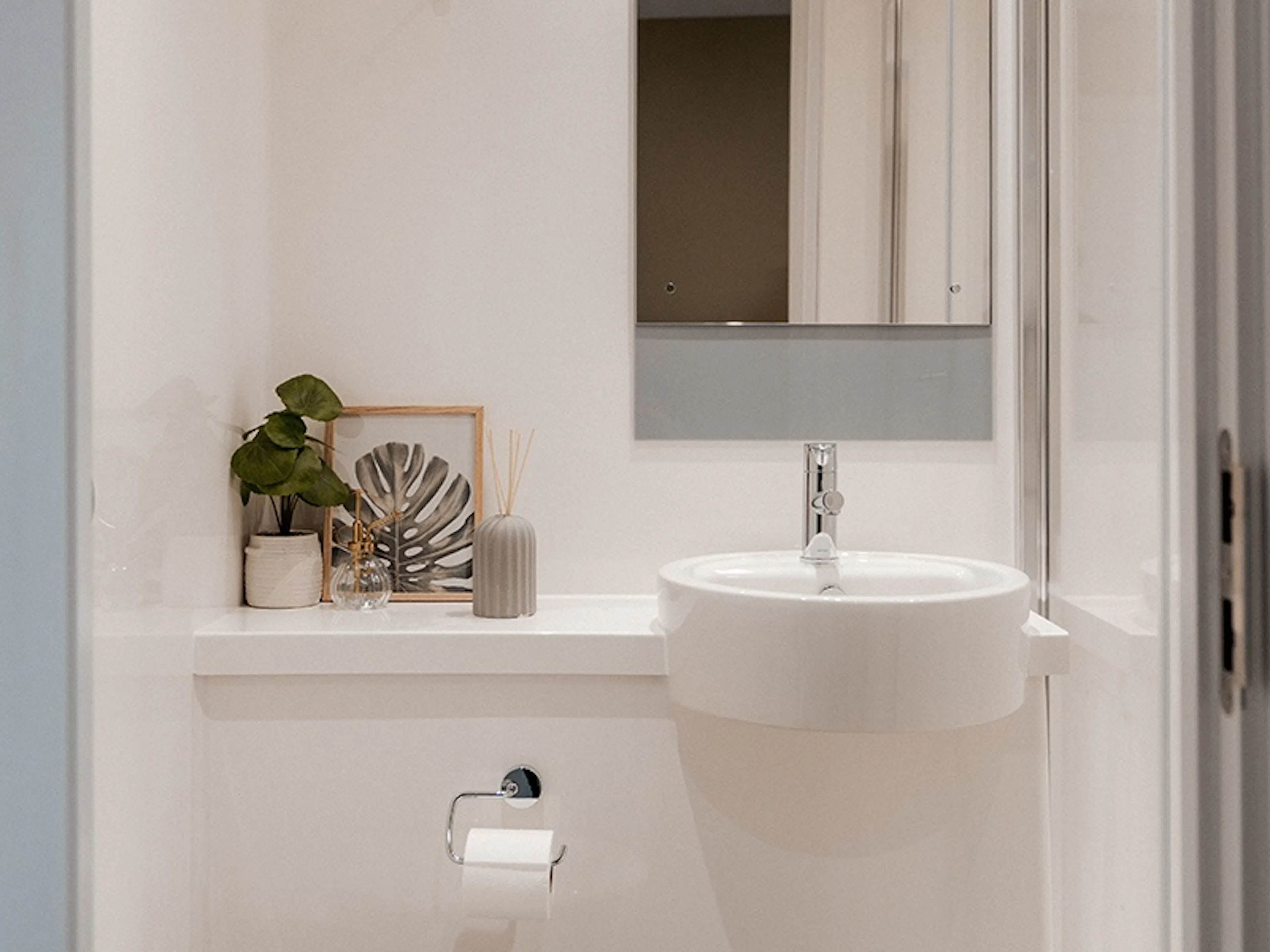 Classic BATHROOM 4