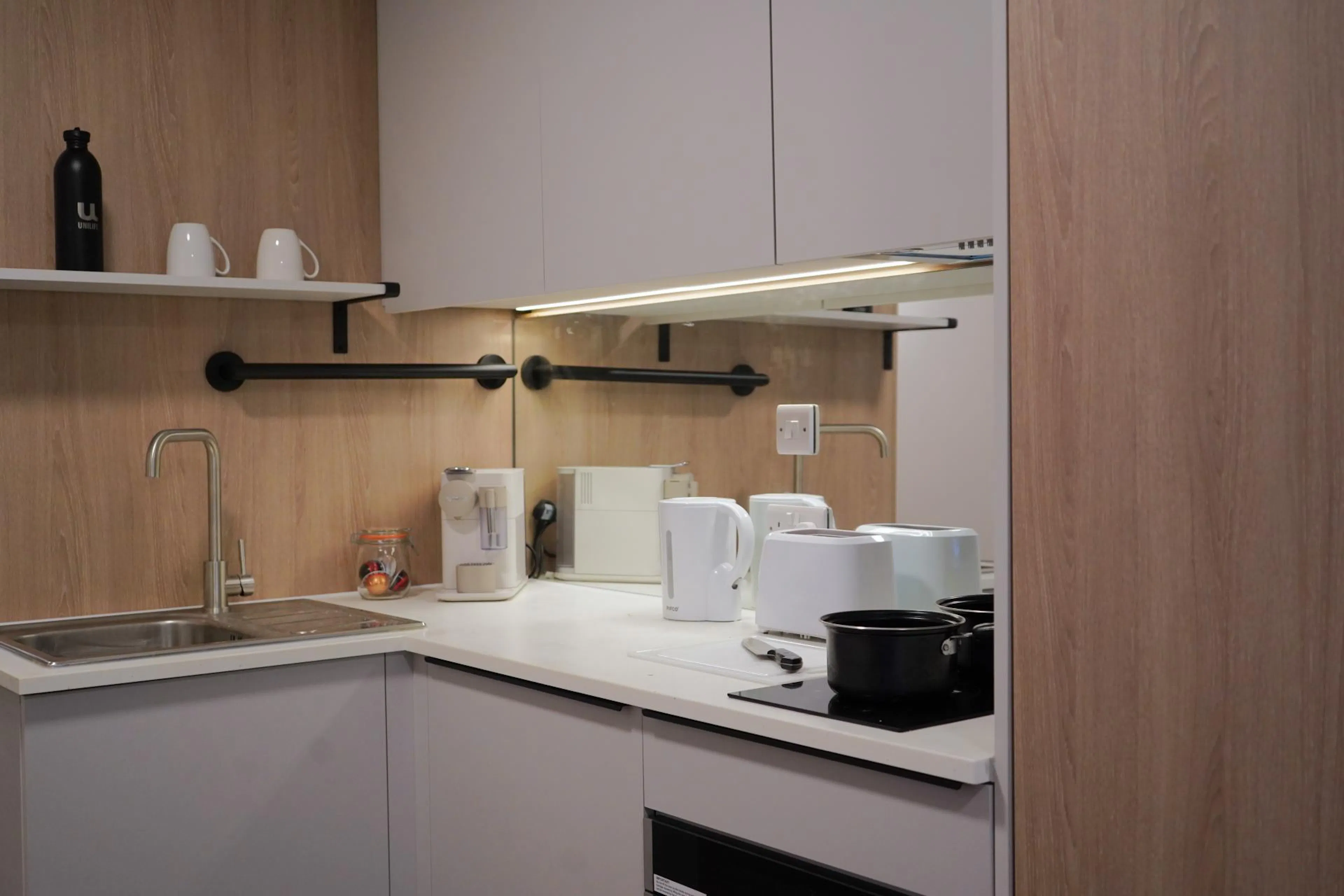 Classic Plus Studio KITCHEN 1