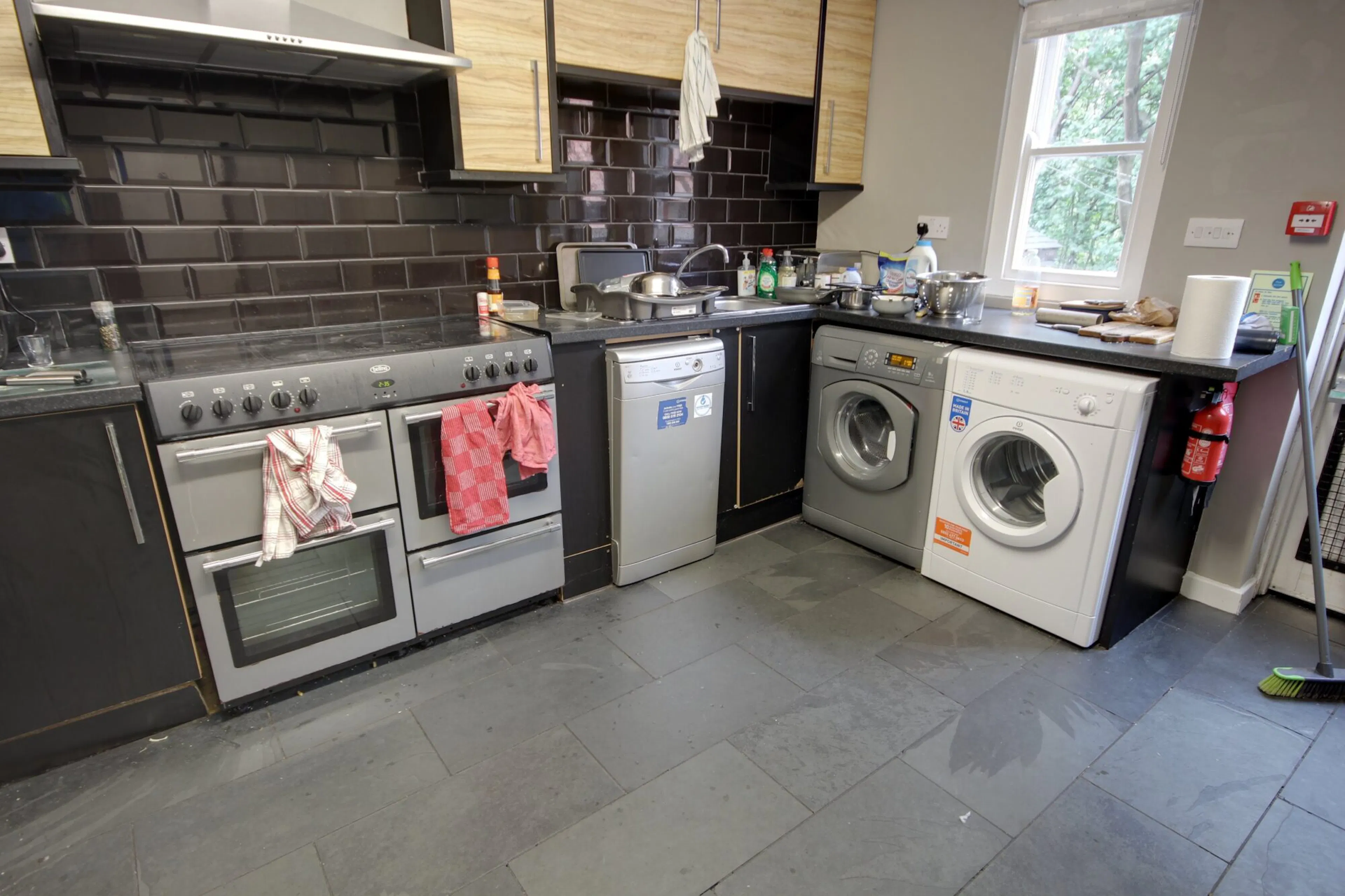 5 Bedroom Apartment KITCHEN 4