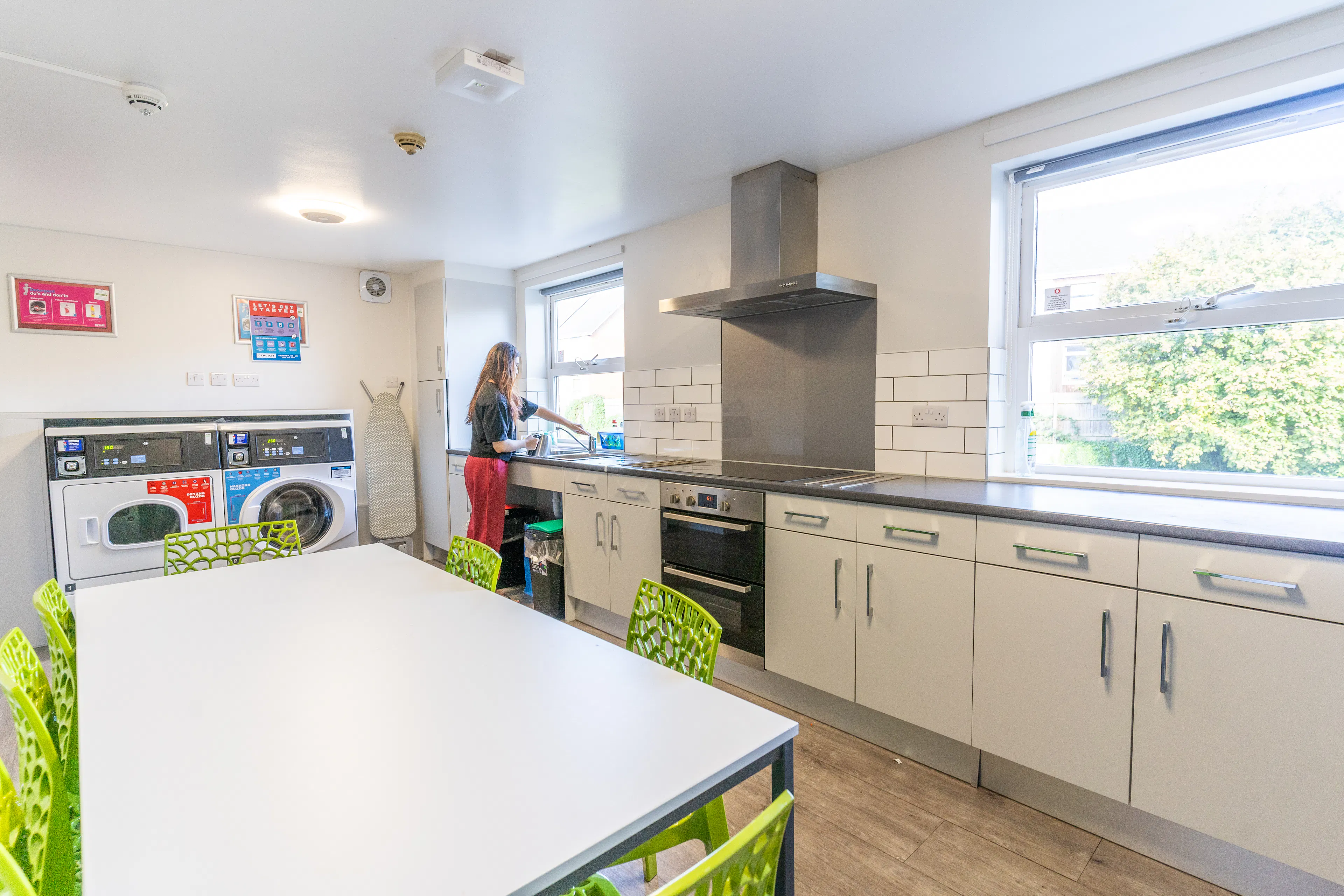 Standard Room KITCHEN 3