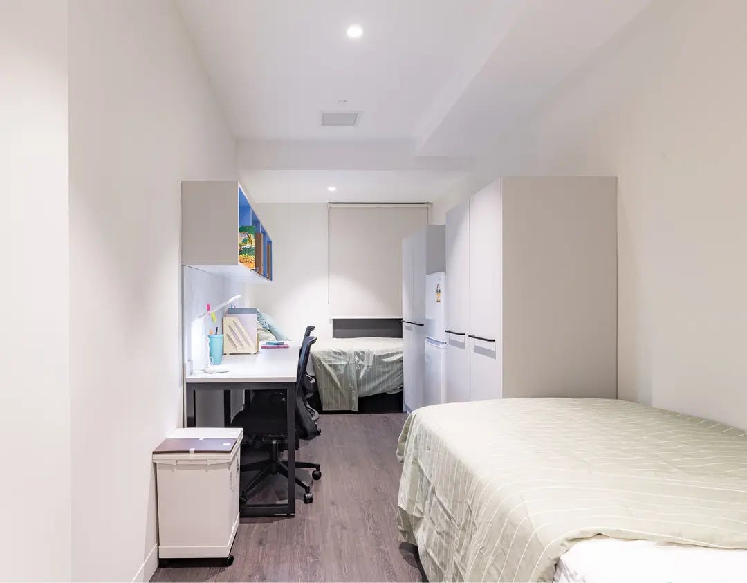 y-suites-on-gibbons-sydney-Cluster Ensuite Twin Share Bronze