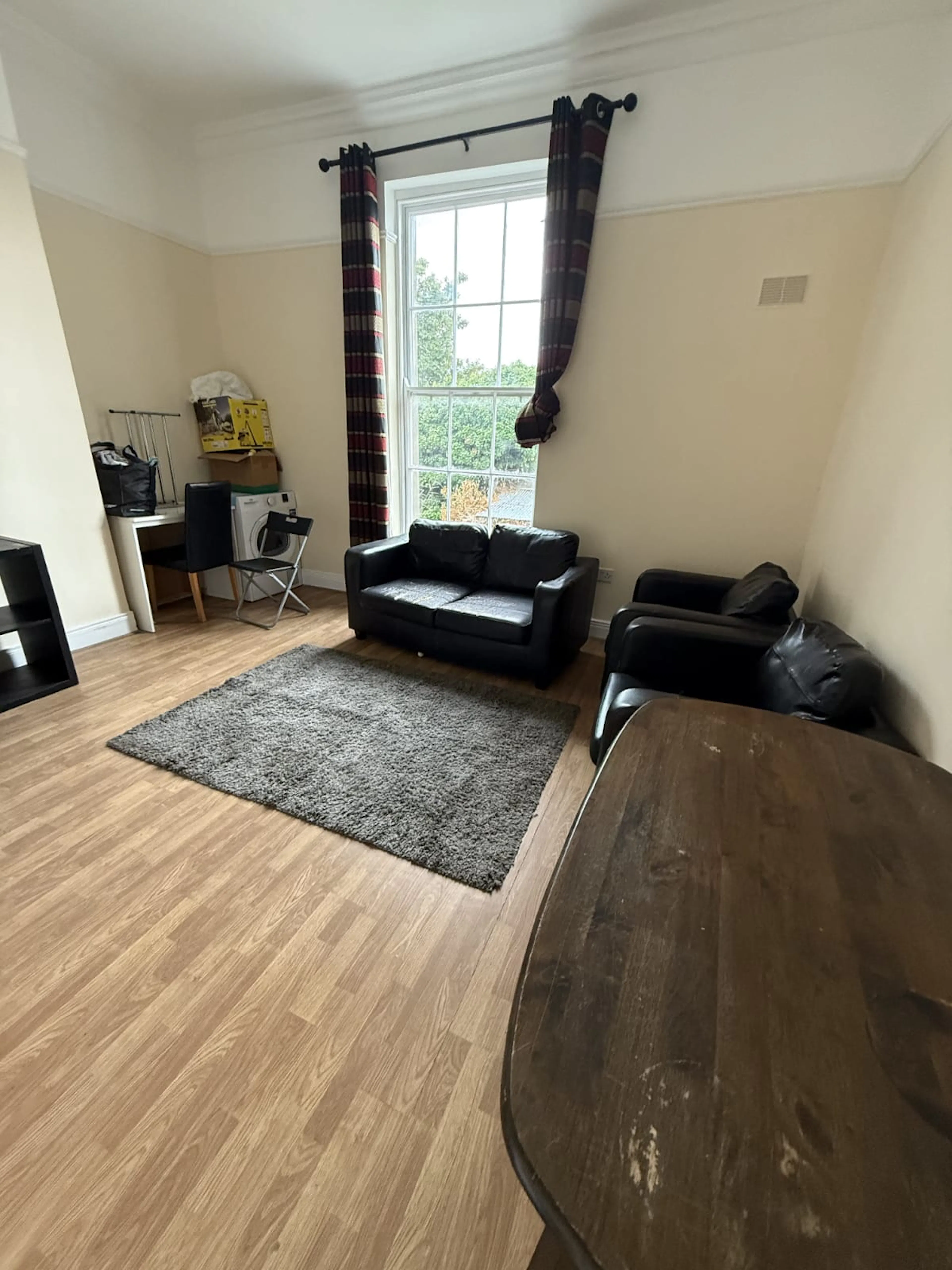 Double Room COMMON_AREA 1
