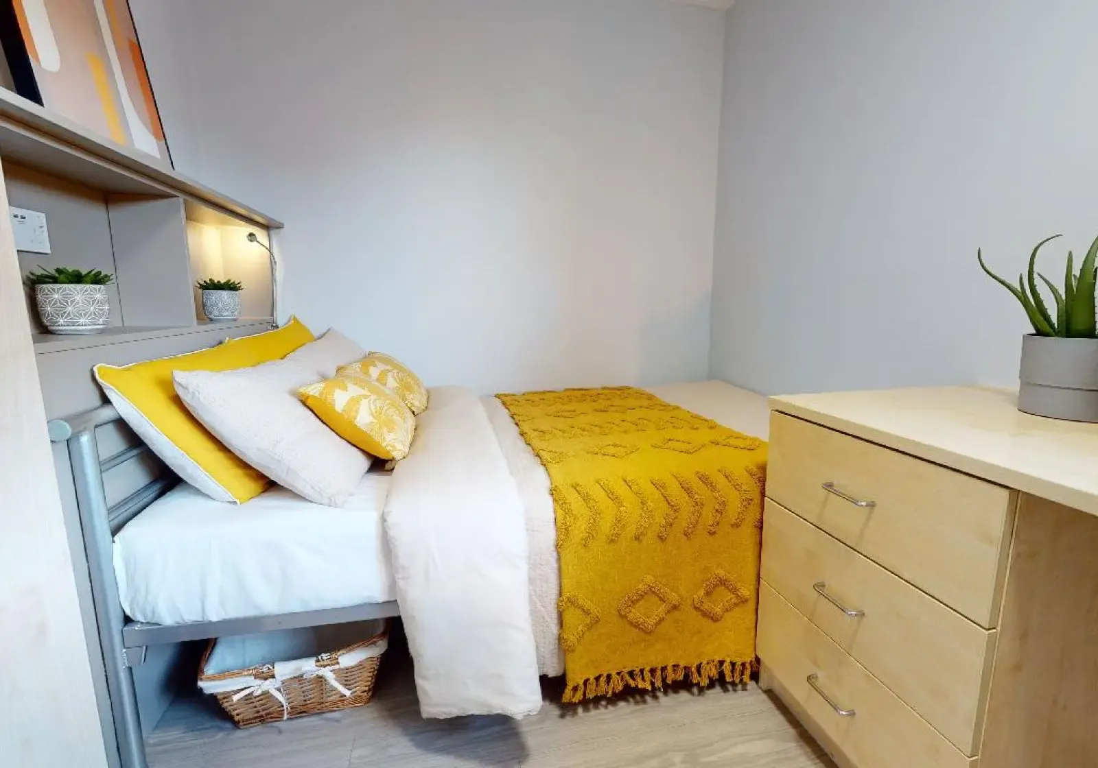 brocco-sheffield-Copper En Suite (Accessible)