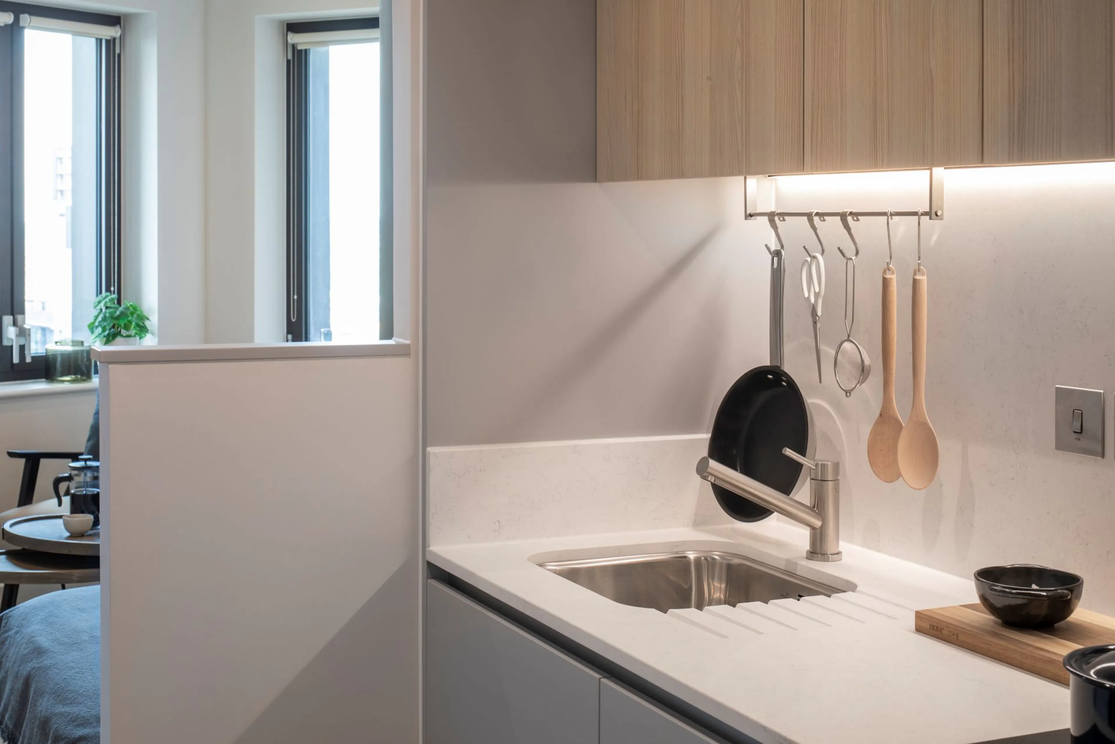 Cosy 1 Mid-century Modern KITCHEN 1