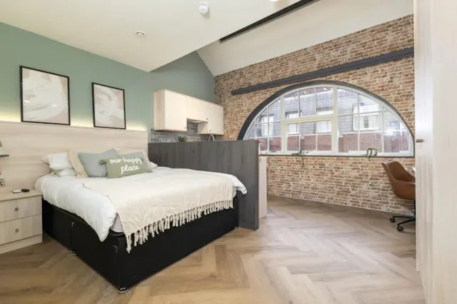 Couples Studio room image 1
