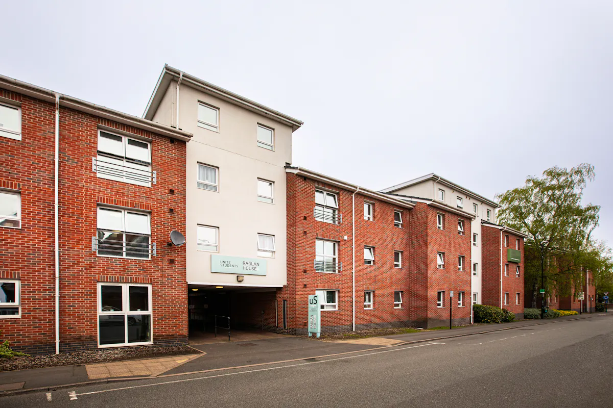 BUILDING BUILDING