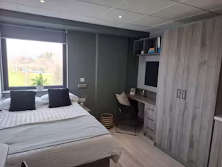 Crown Place – Swansea-Swansea-ROOM-1