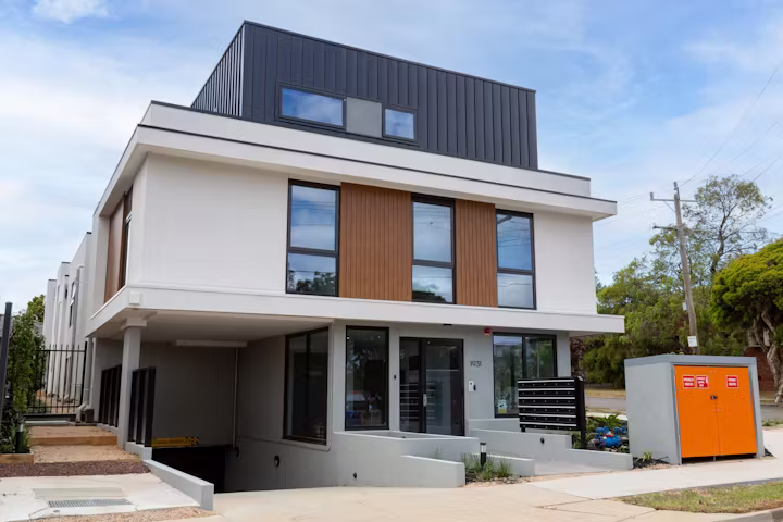 1931-dandenong-road-melbourne-Standard Studio-1