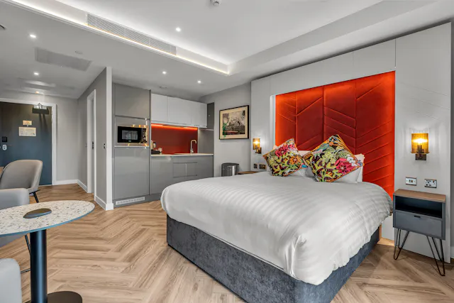Smart Studio with River View room image 1