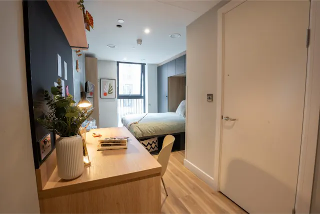 Classic Ensuite room image 3