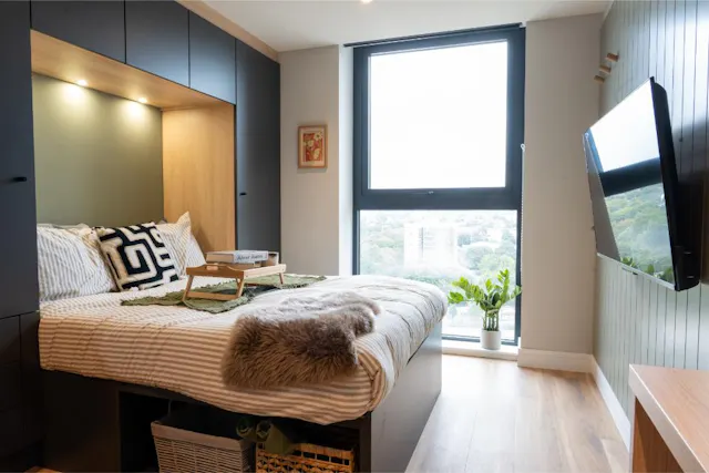 Classic Studio, Upper Tower room image 1
