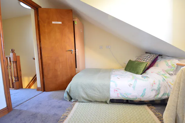 6 Bedroom Apartment room image 2