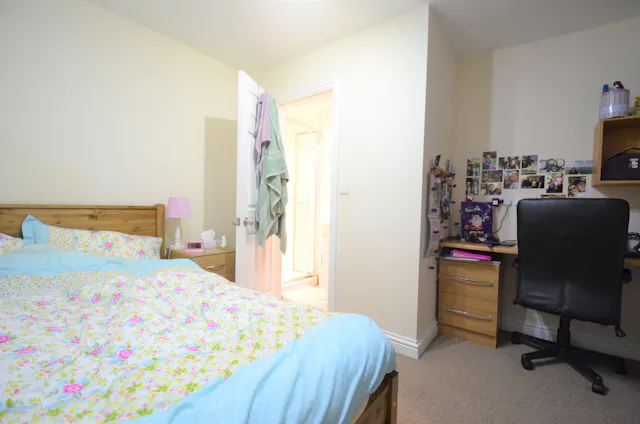 7 Bedroom Apartment room image 2