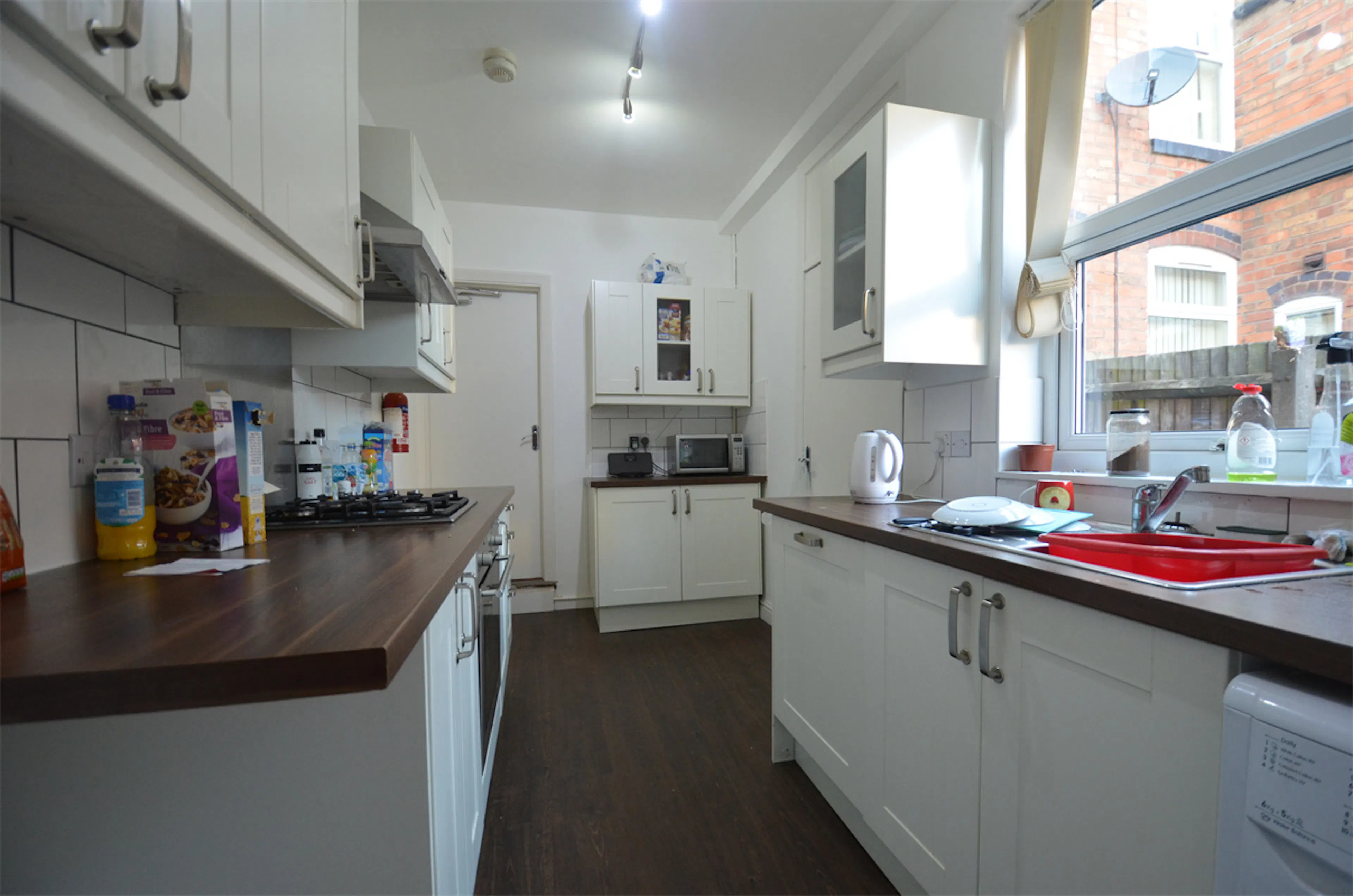 5 Bedroom Apartment KITCHEN 2