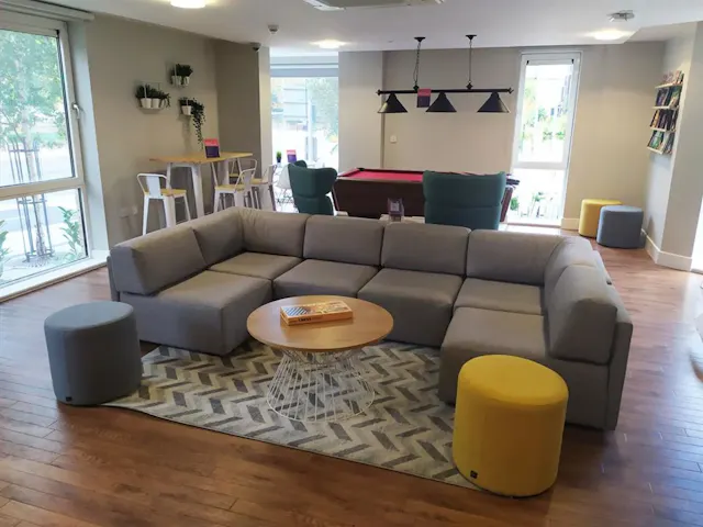 Deluxe Studio room image 1