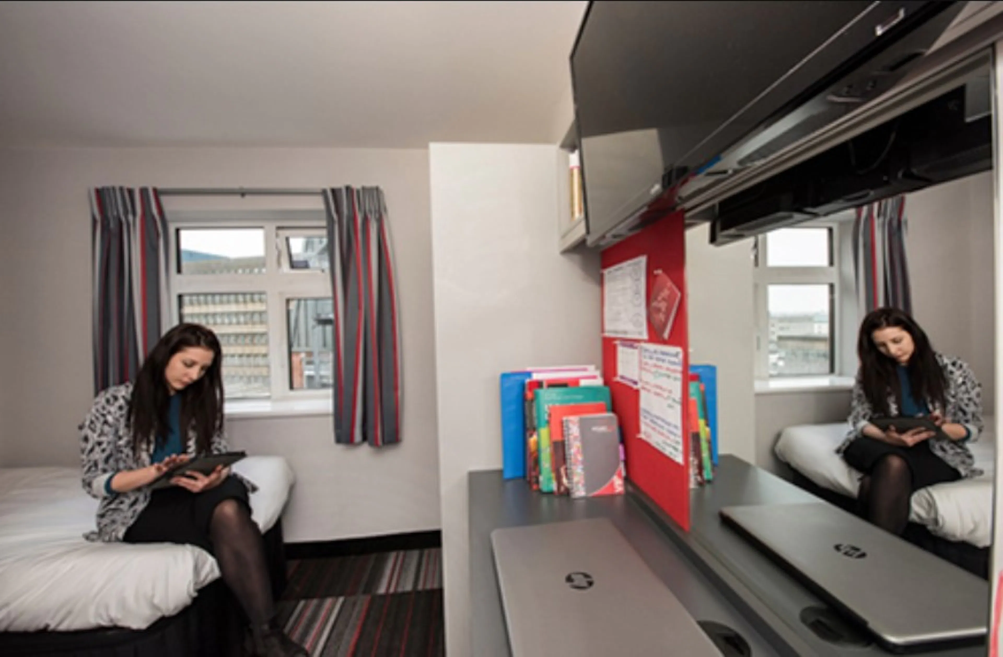 Deluxe Plus Double Ensuite BATHROOM 3