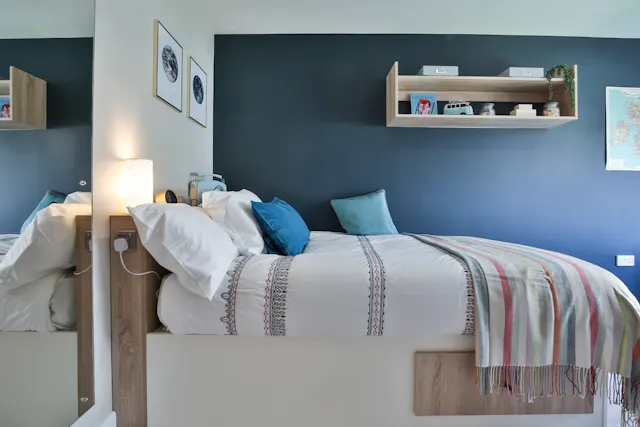 Premium 2 Bed Apartment room image 1