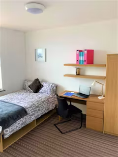 millfield-house-sunderland-ROOM