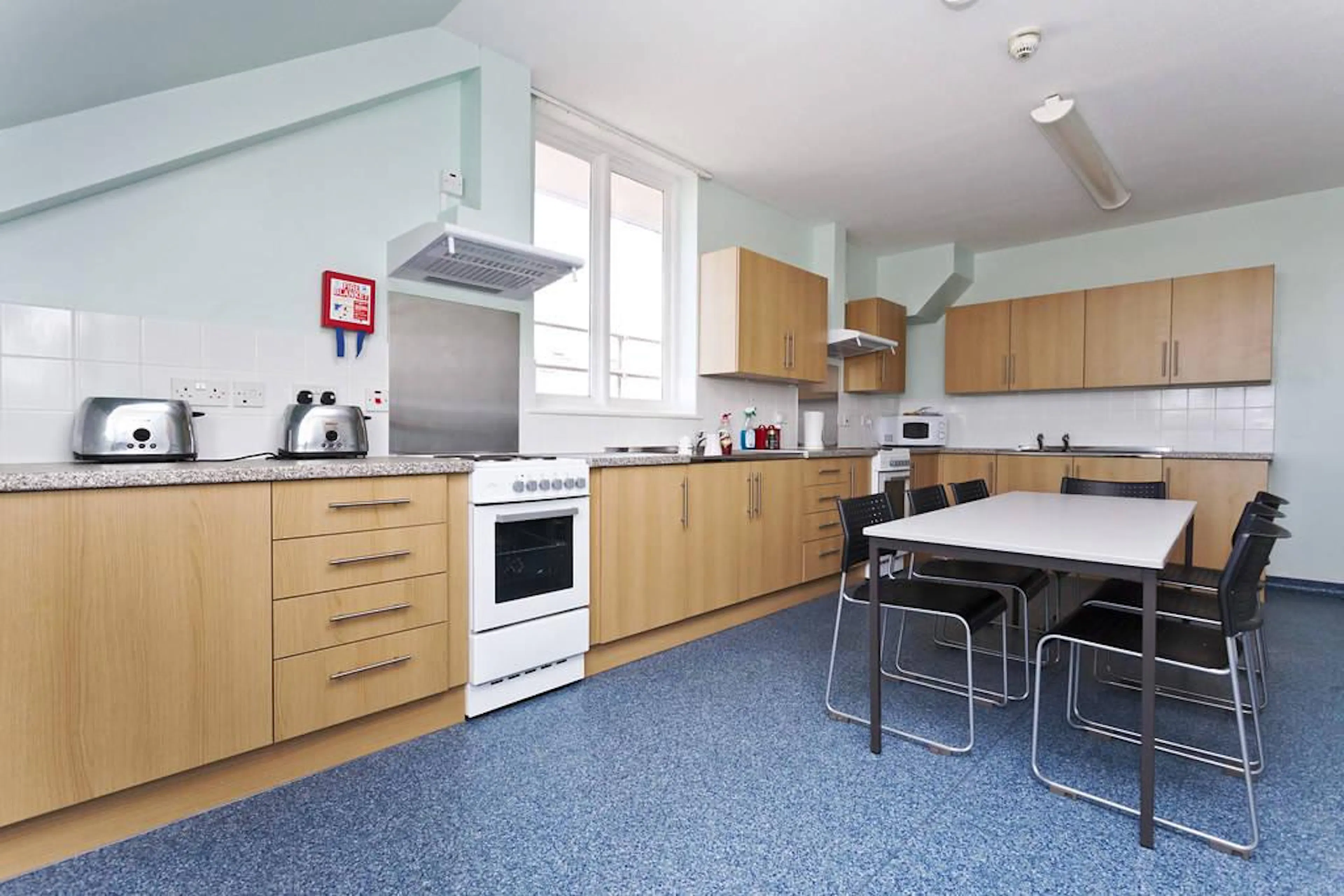 Deluxe En-Suite KITCHEN 1