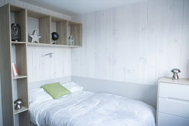 Silver Ensuite room image 1