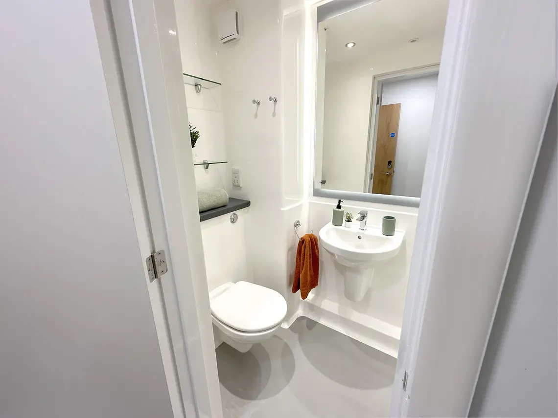 Deluxe En-Suite