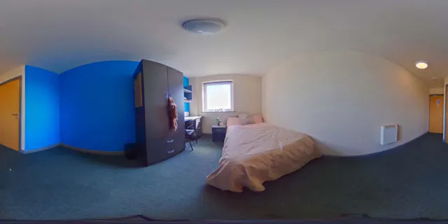 Deluxe Ensuite room image 1