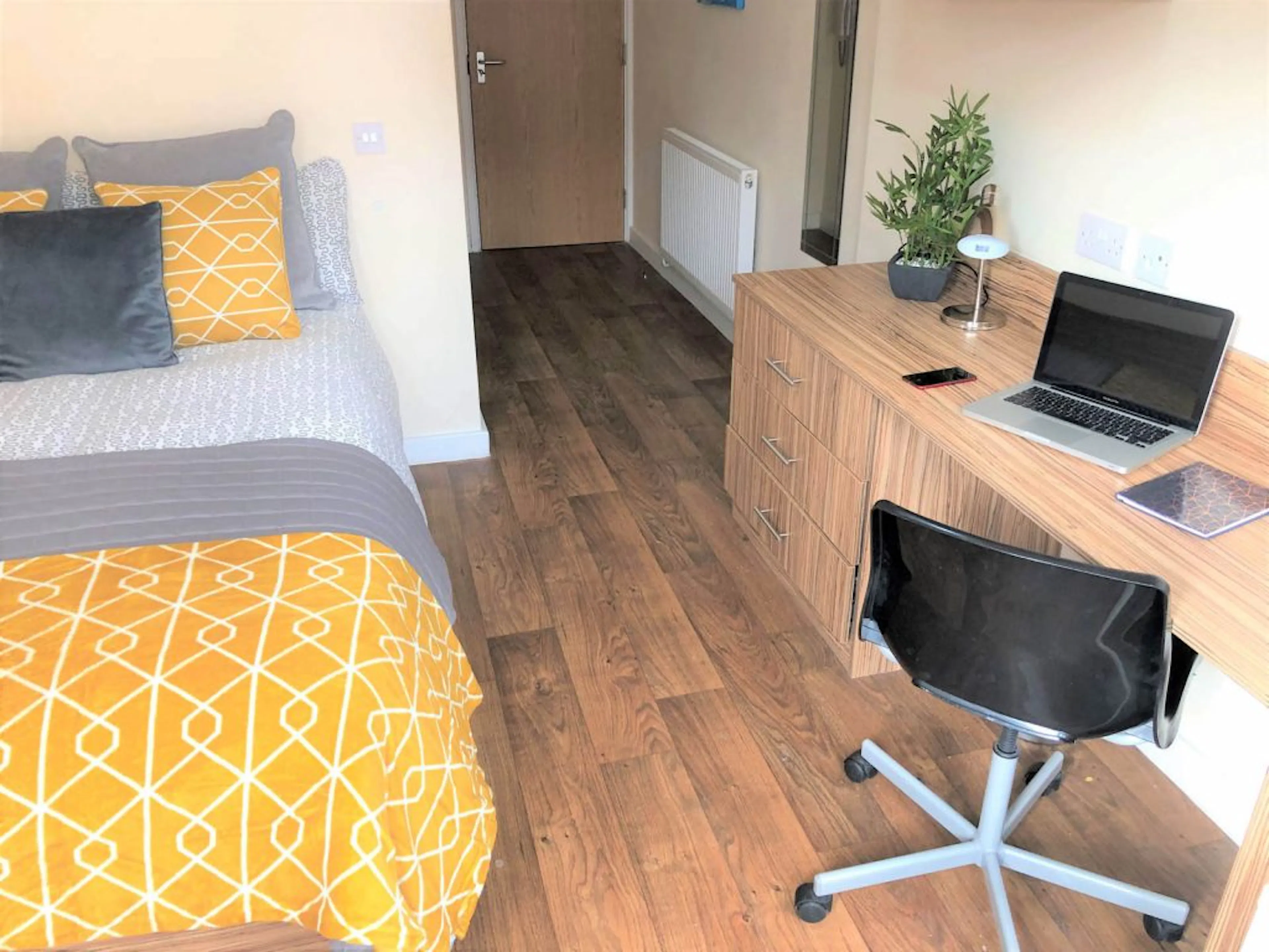 Deluxe En Suite ROOM 4